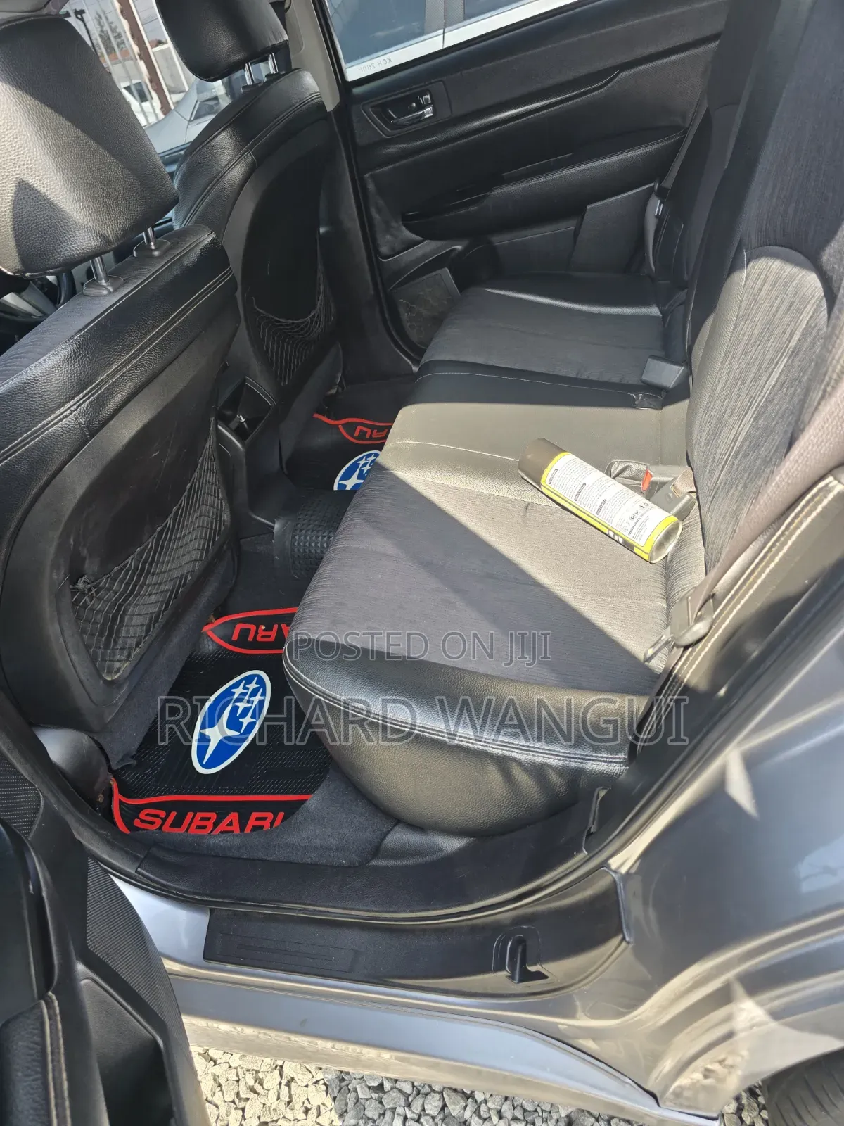 Subaru Legacy 2010 Silver