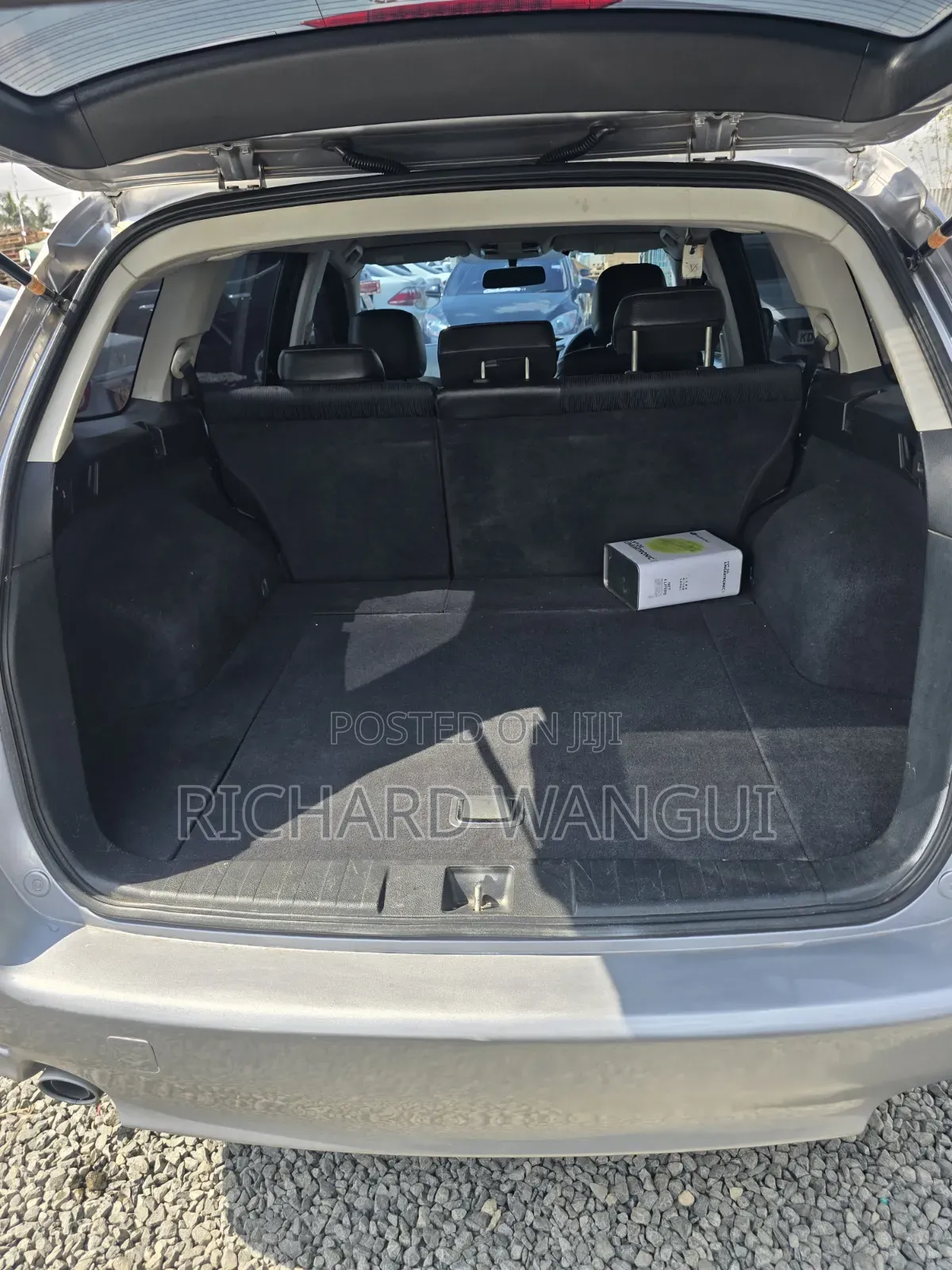 Subaru Legacy 2010 Silver
