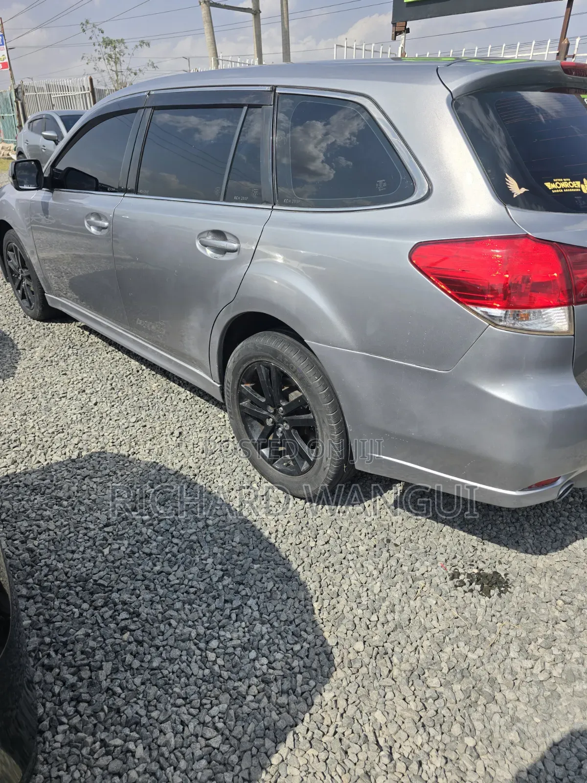 Subaru Legacy 2010 Silver