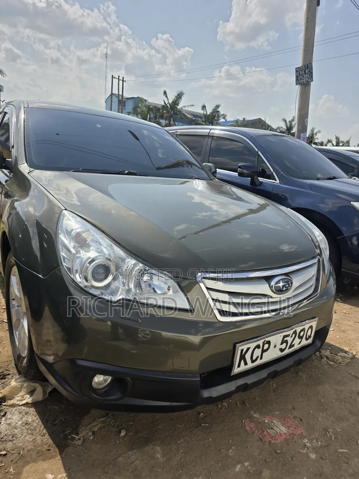 Subaru Outback 2011 Gray