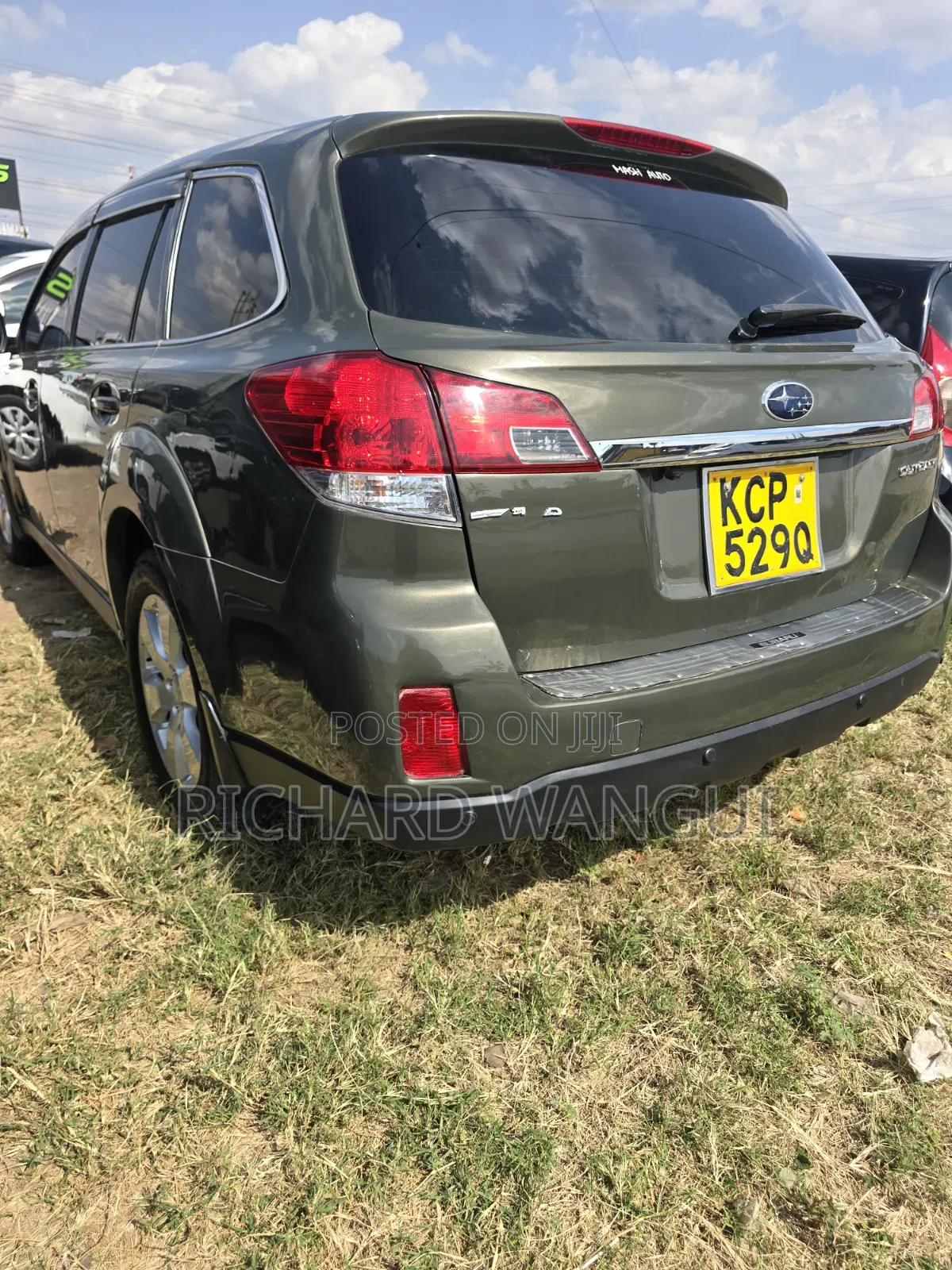 Subaru Outback 2011 Gray