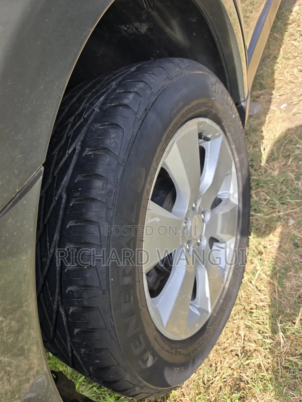 Subaru Outback 2011 Gray
