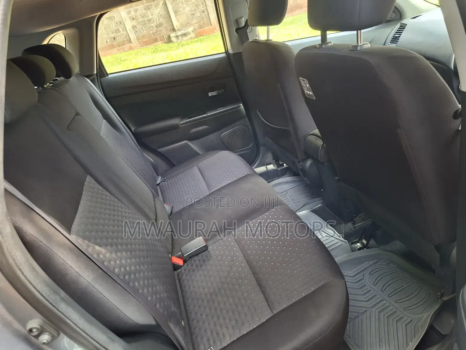 Mitsubishi RVR 2.0 2012 Gray