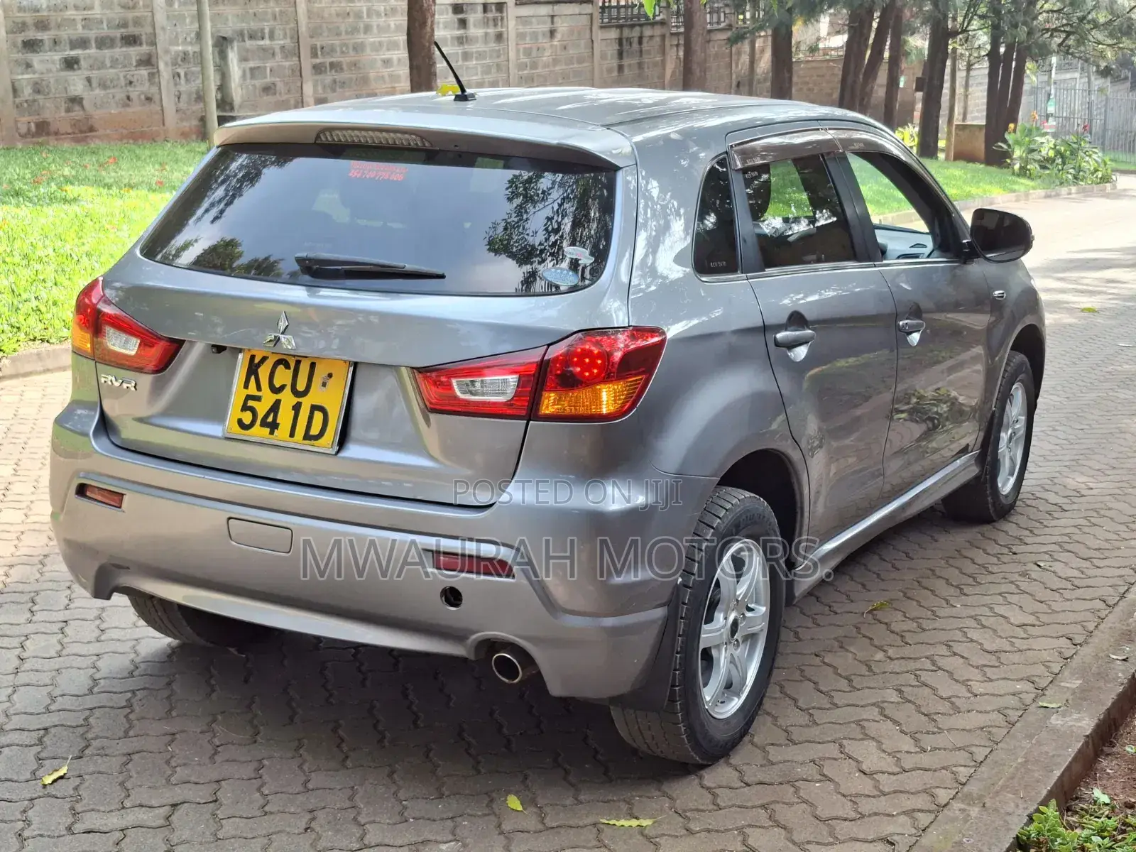 Mitsubishi RVR 2.0 2012 Gray