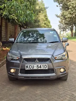 Mitsubishi RVR 2.0 2012 Gray