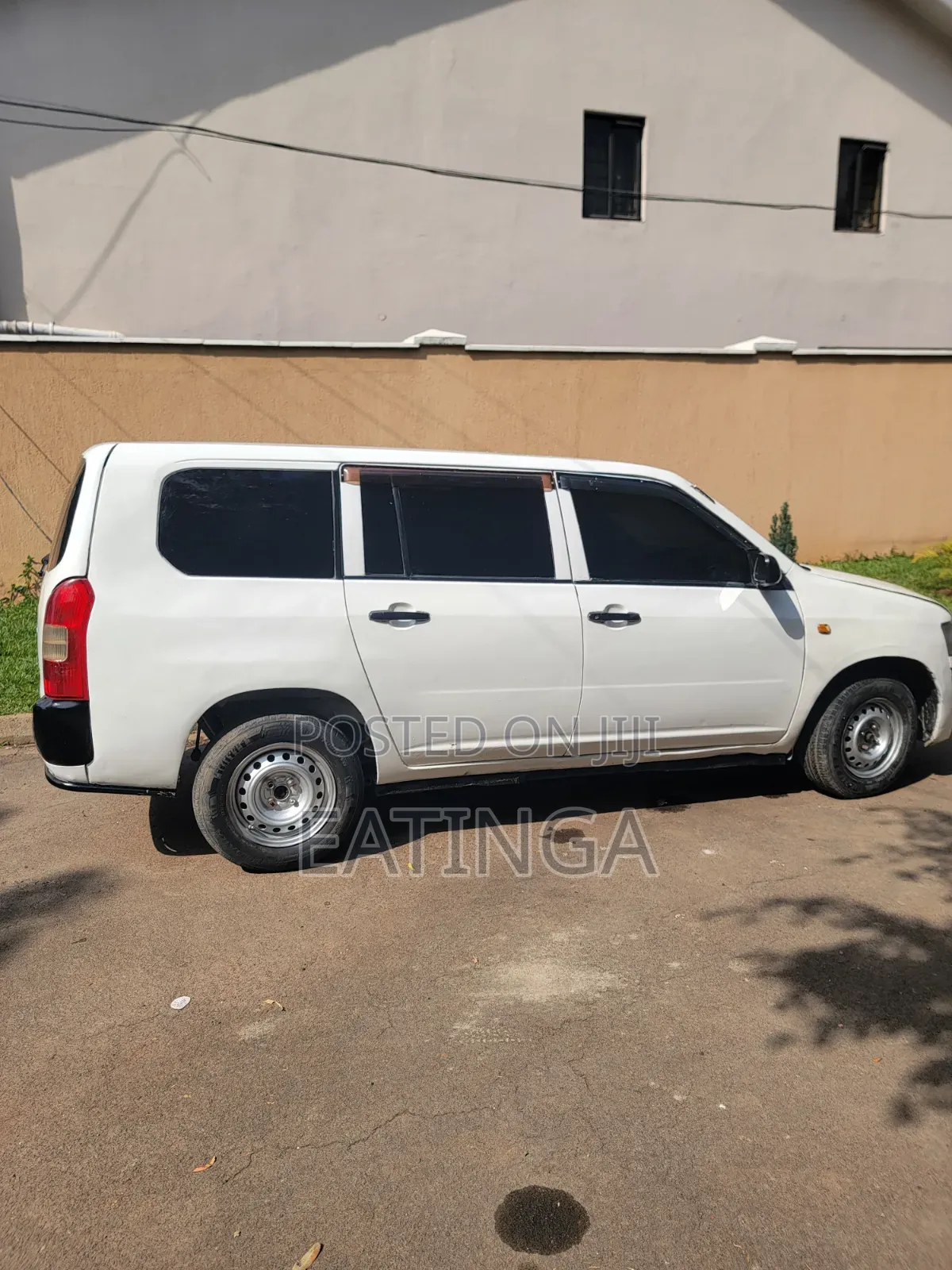 Toyota Probox 2011 White