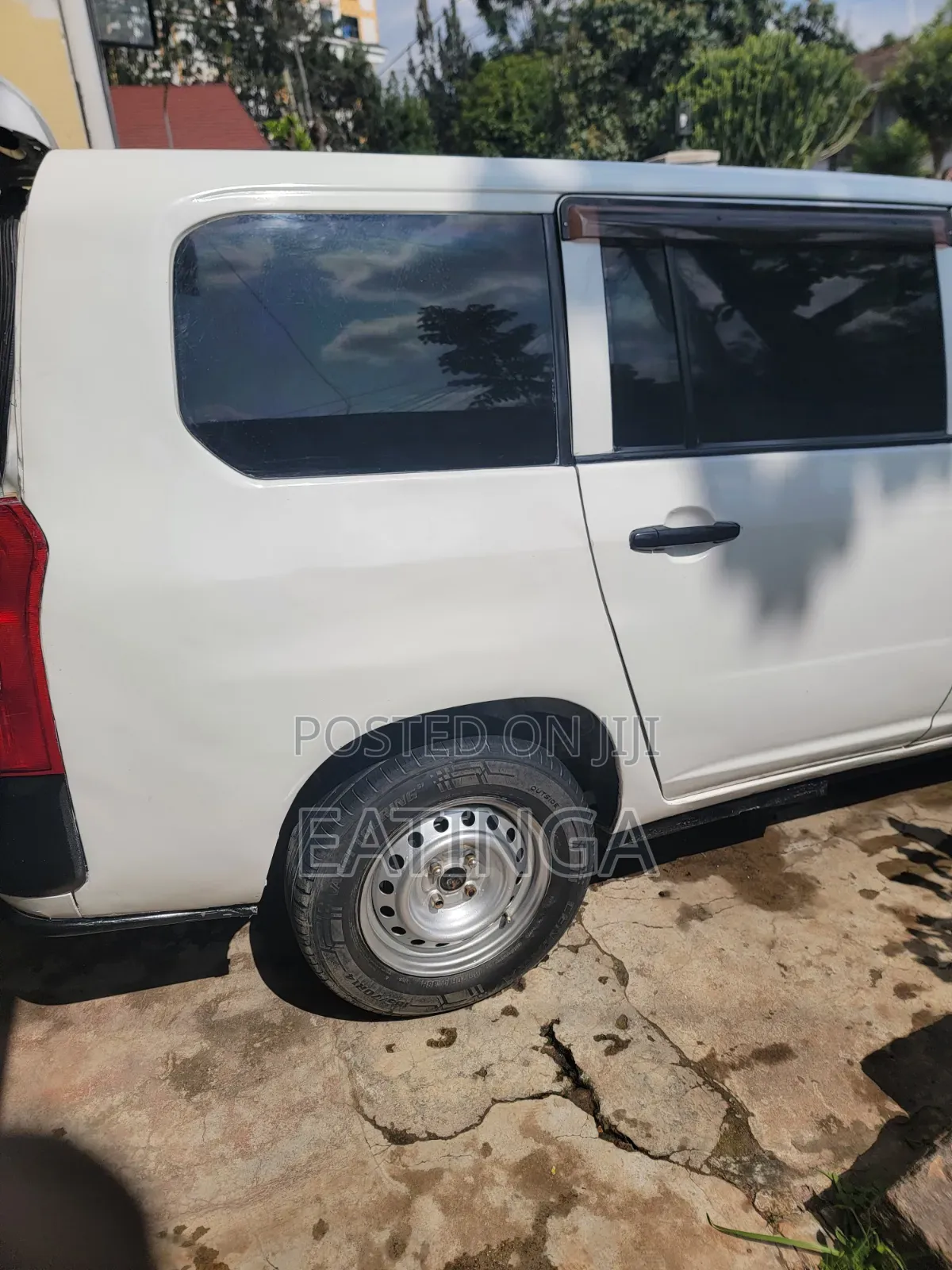 Toyota Probox 2011 White