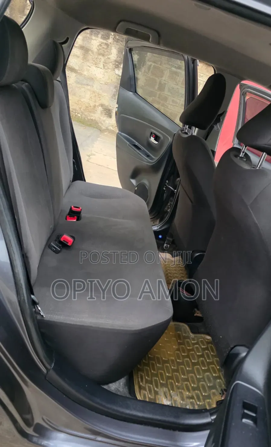 Toyota Vitz 2016 Gray