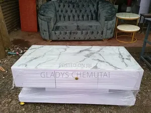 Table Furniture for Both Indoor and Outdoor