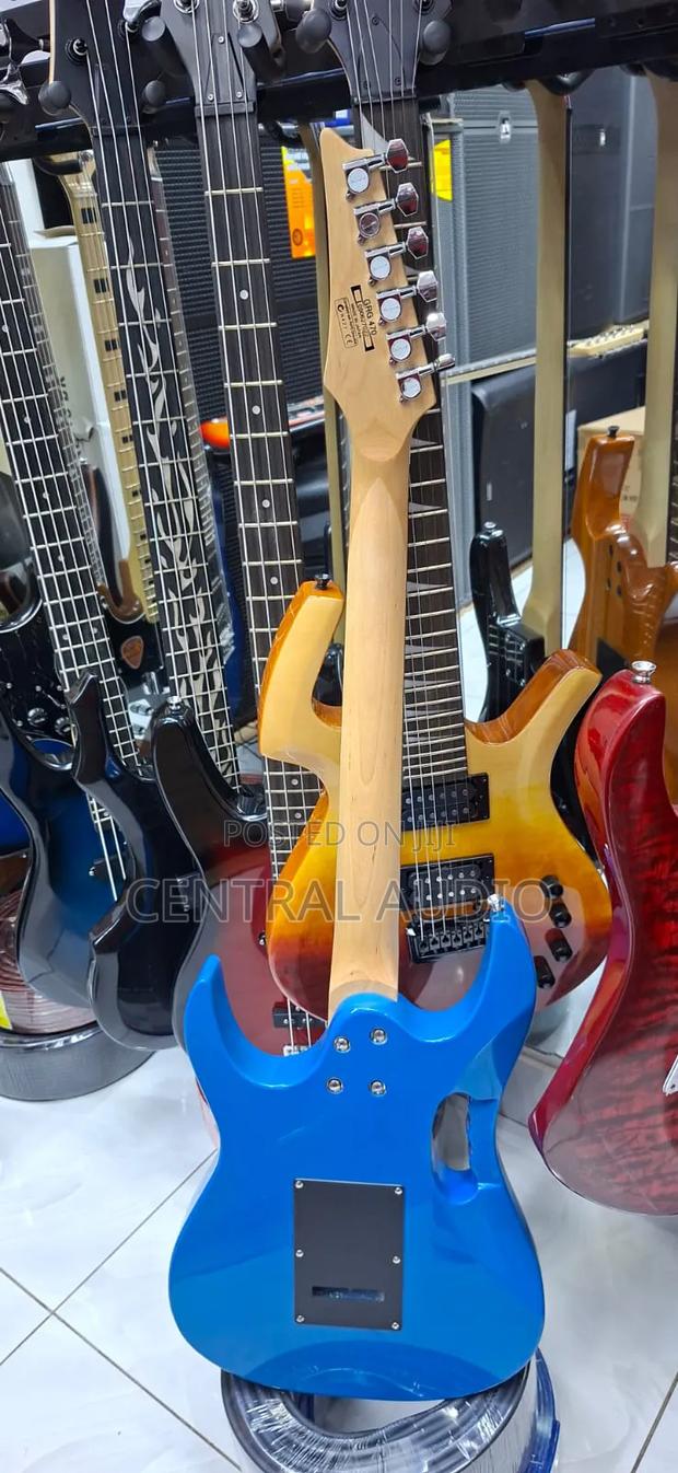 Ibanez Rg Solid Body Solo Guitar (24 Frets) - thumbnail 2