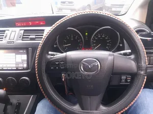 Mazda Premacy 2011 Blue