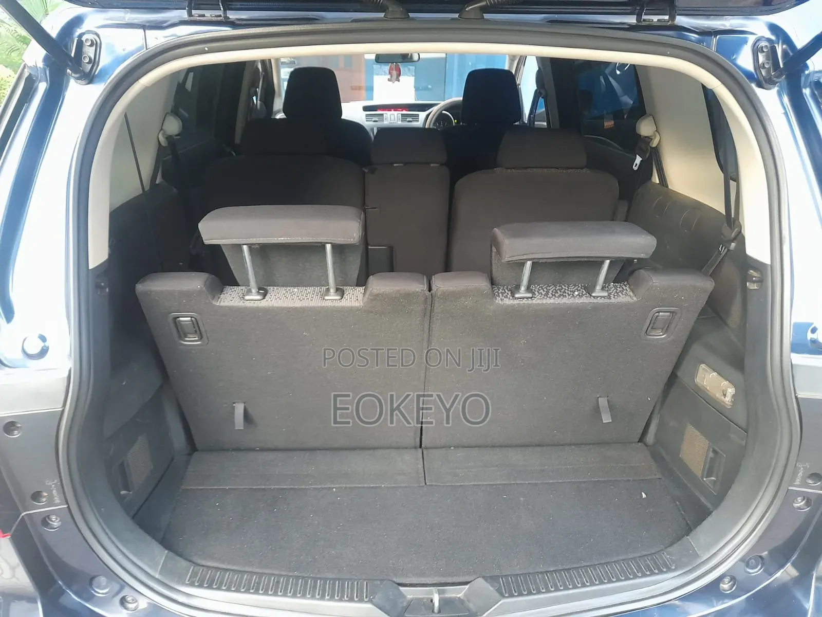 Mazda Premacy 2011 Blue