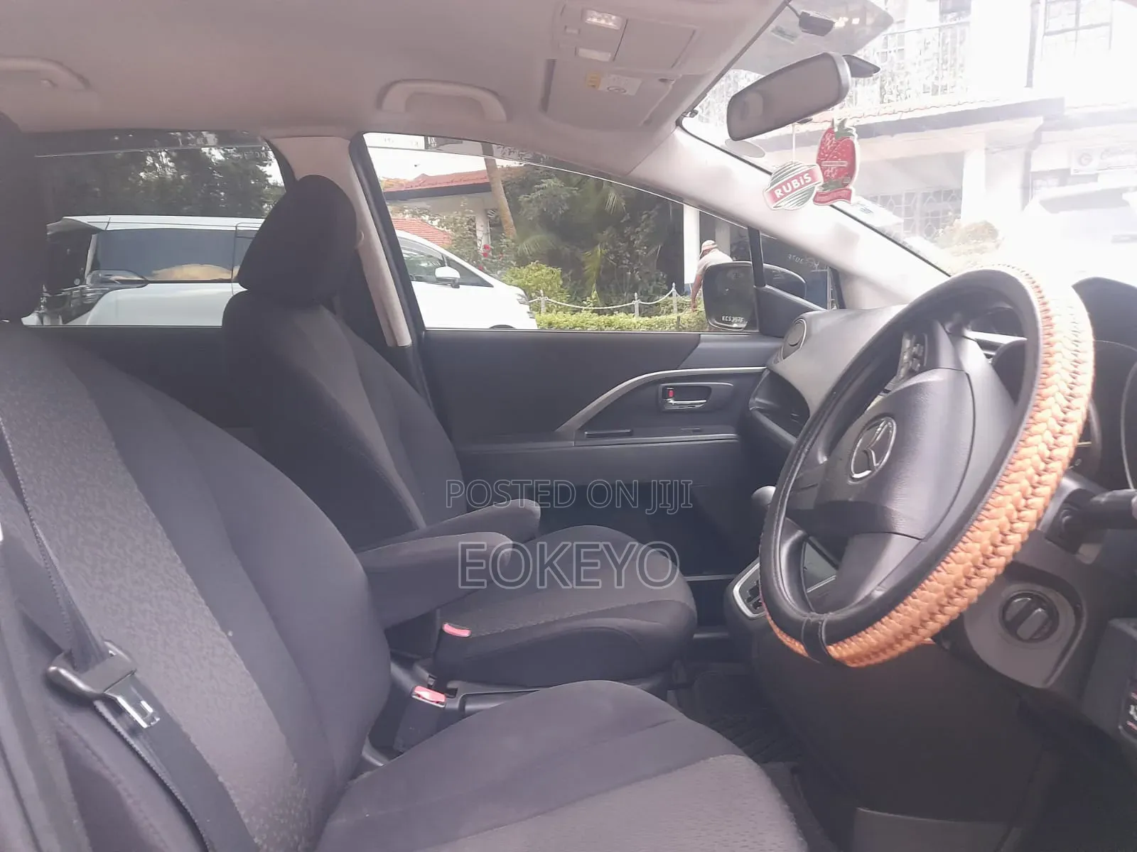 Mazda Premacy 2011 Blue