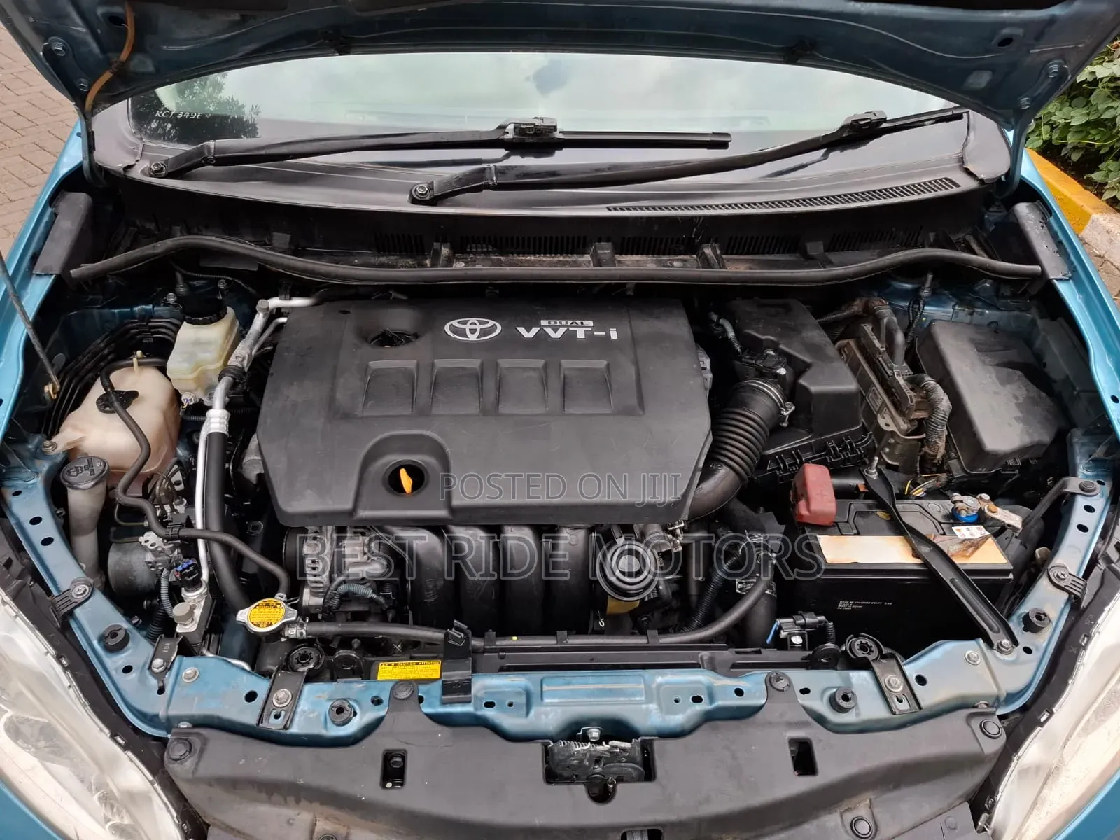 Toyota Wish 2010 Blue