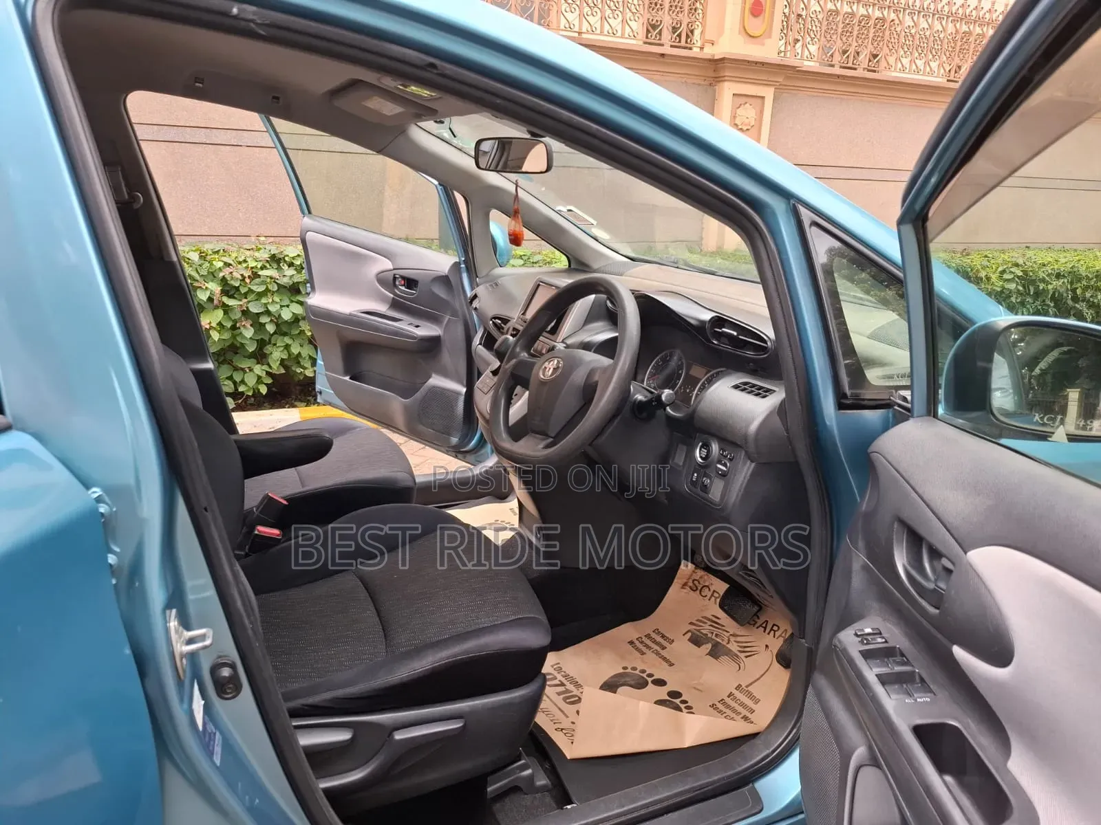 Toyota Wish 2010 Blue