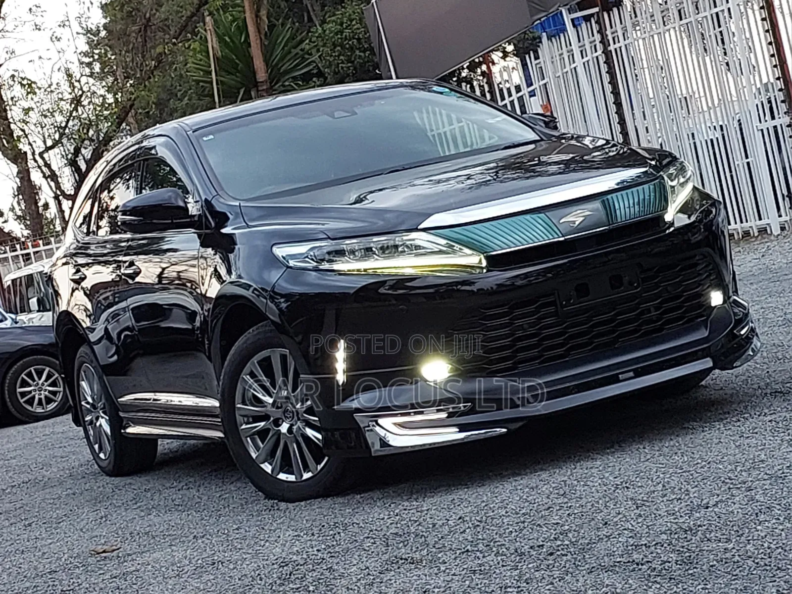 Toyota Harrier 2018 Black