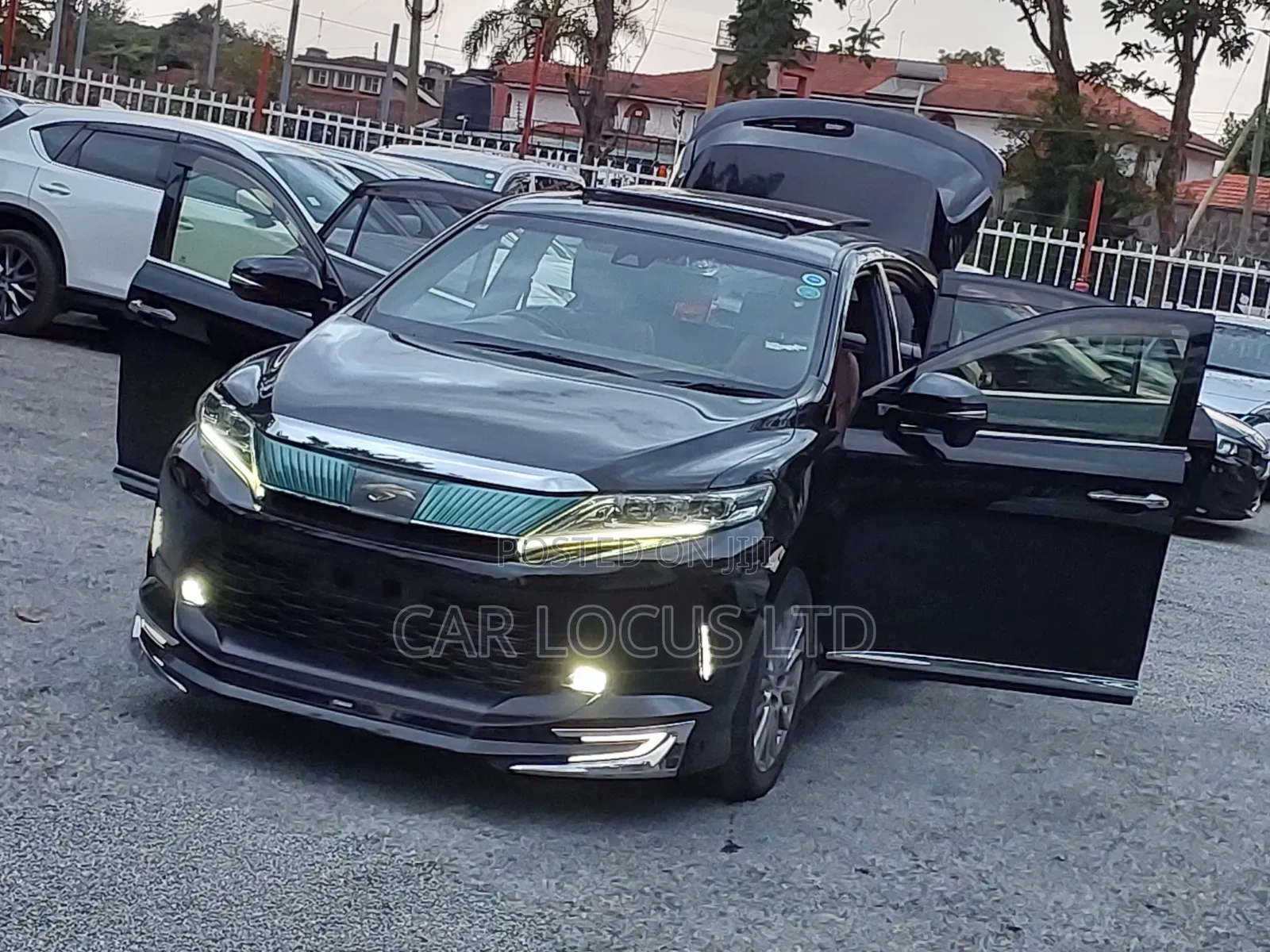 Toyota Harrier 2018 Black