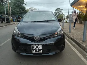 Toyota Vitz 2015 Black