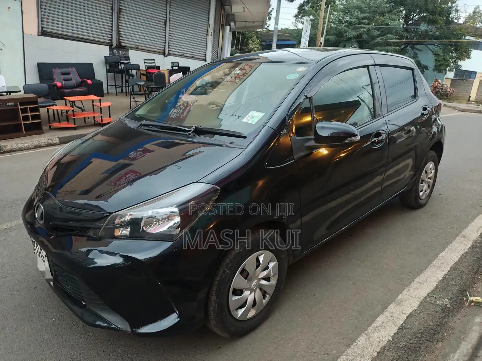 Toyota Vitz 2015 Black