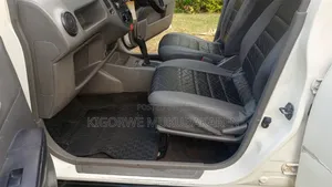 Nissan Advan 2011 White