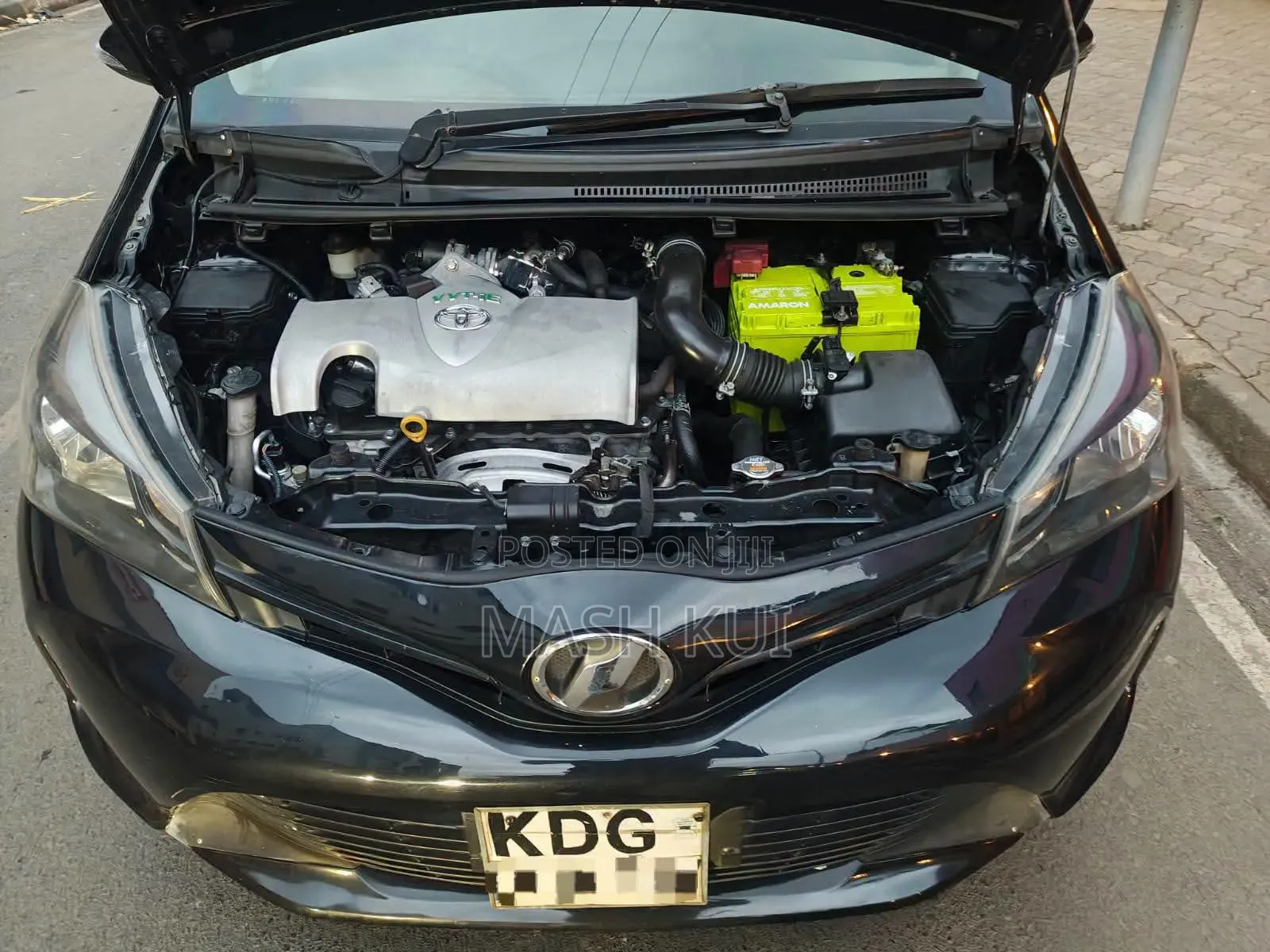 Toyota Vitz 2015 Black