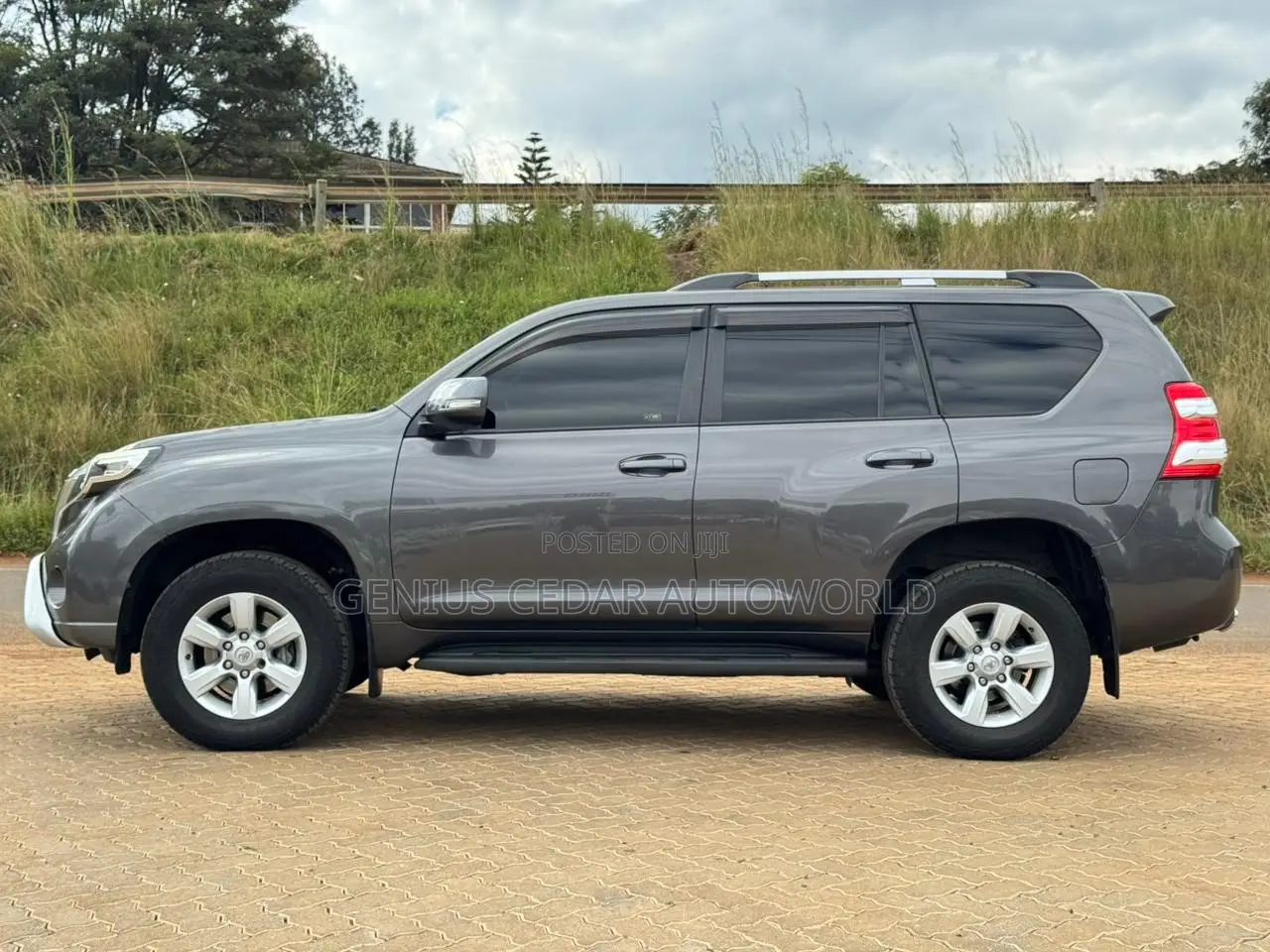 Toyota Land Cruiser Prado 2016