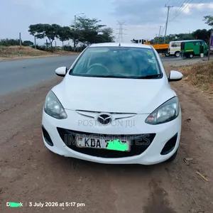 Mazda Axela 2013 White