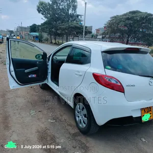 Mazda Axela 2013 White