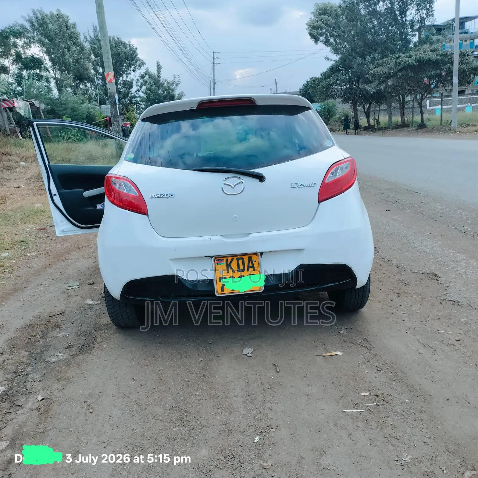 Mazda Axela 2013 White