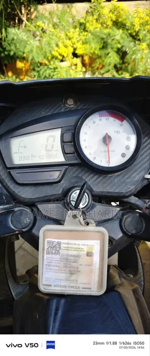 TVS Apache 160 4V 2021 Blue