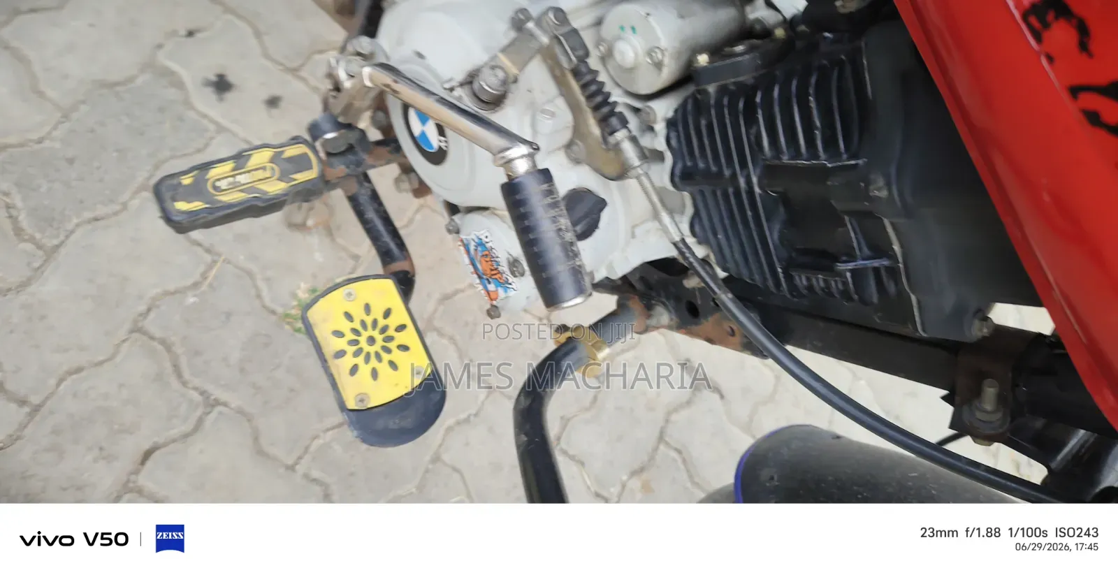 Bajaj Boxer 150 UG 2022 Red