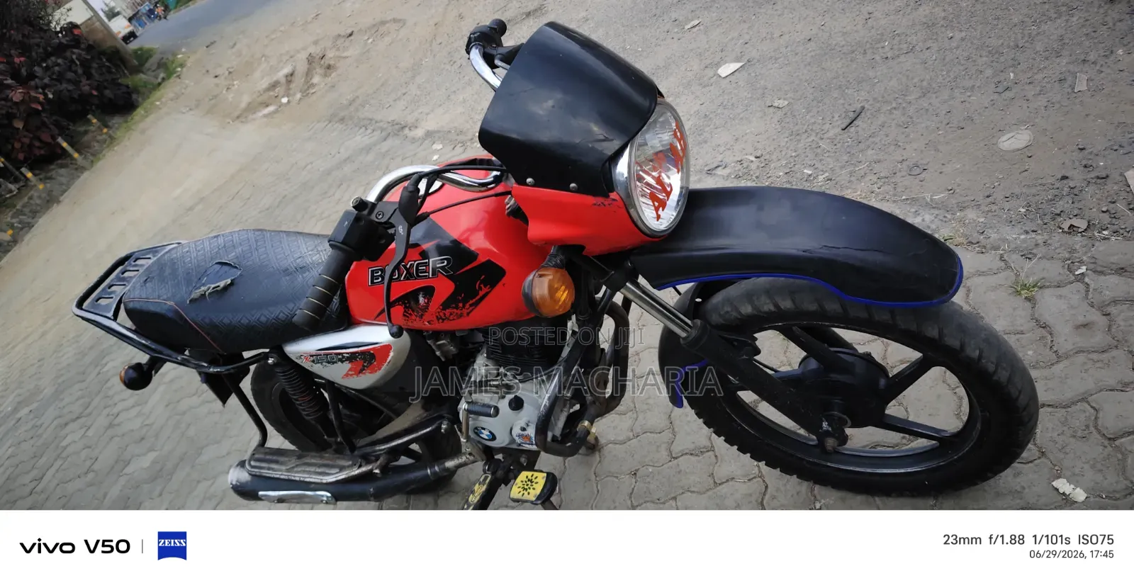 Bajaj Boxer 150 UG 2022 Red