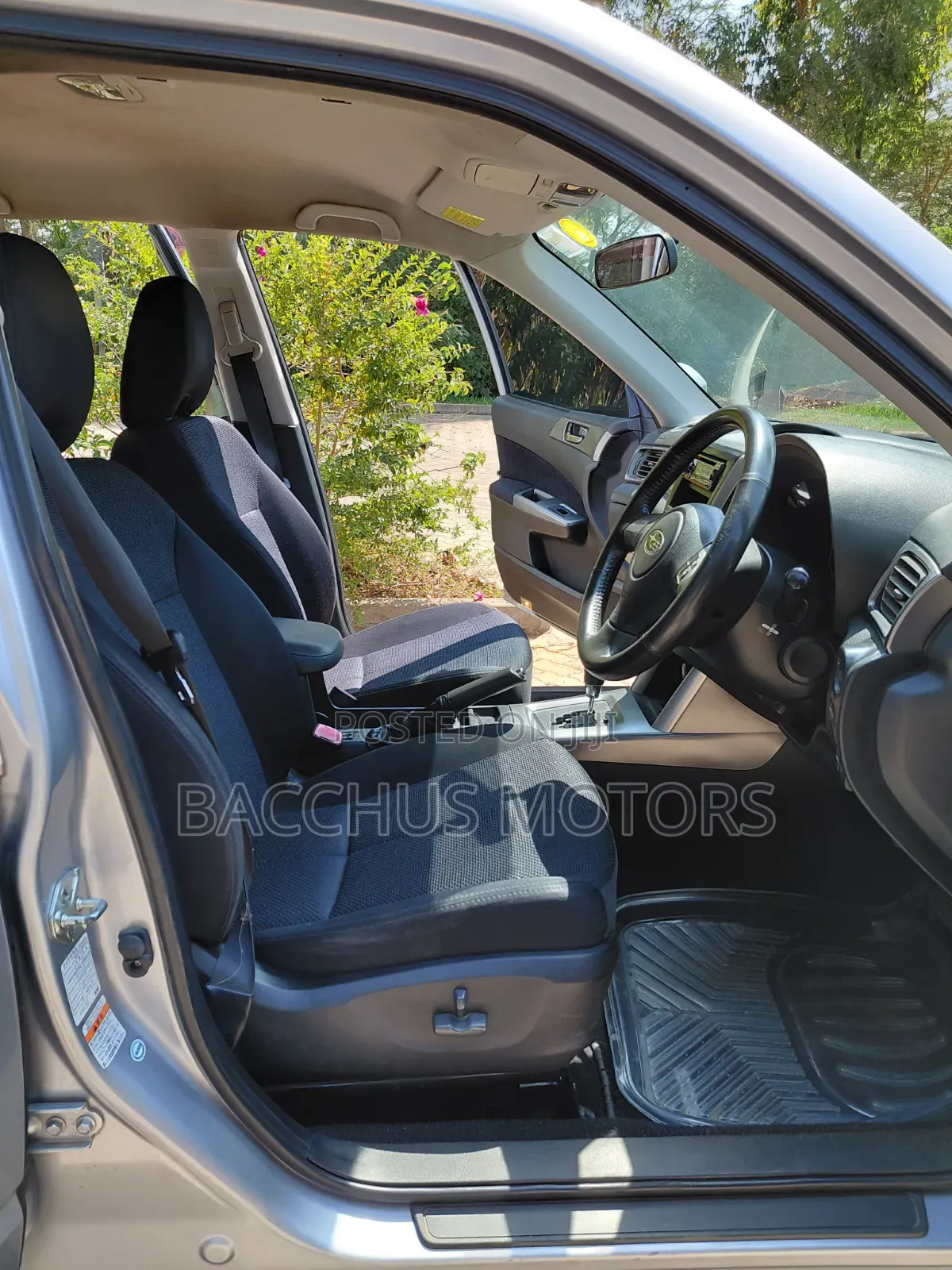 Subaru Forester 2011 Silver