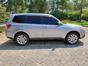 Subaru Forester 2011 Silver