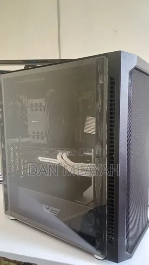 Desktop Computer 32GB AMD Ryzen 7 SSD 1T