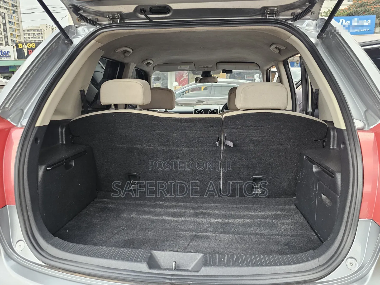 Mazda Verisa 2011 Silver