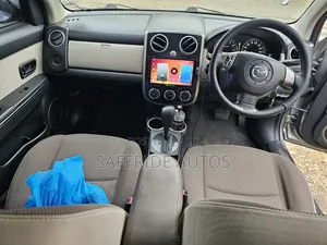 Mazda Verisa 2011 Silver