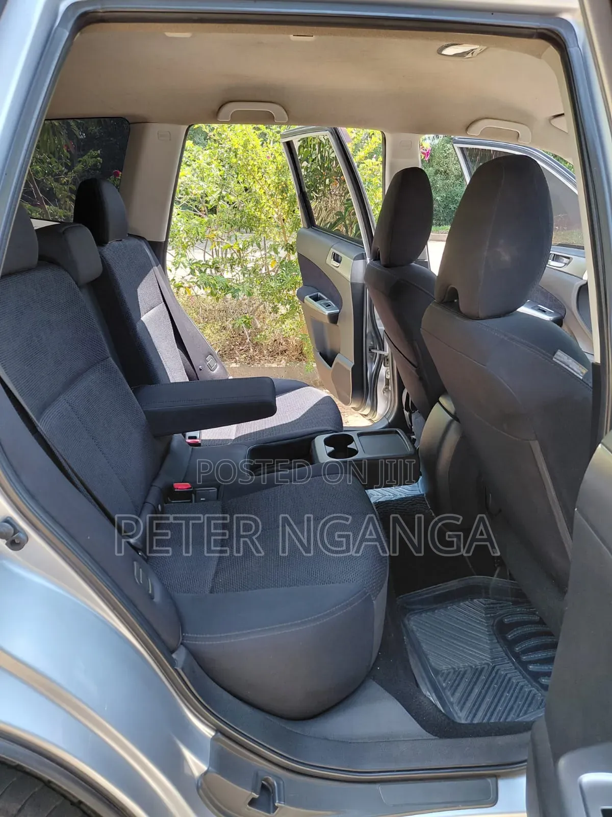 Subaru Forester 2011 Gray