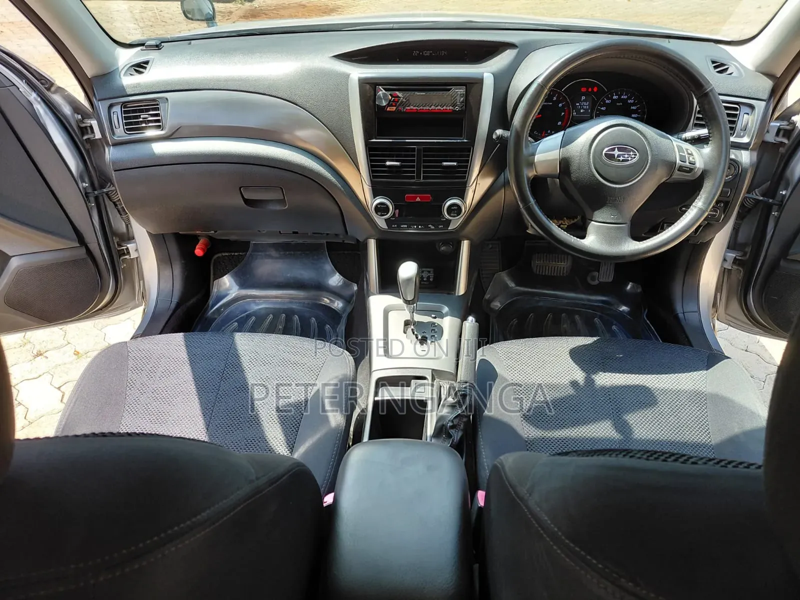 Subaru Forester 2011 Gray