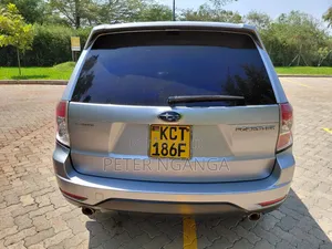 Subaru Forester 2011 Gray