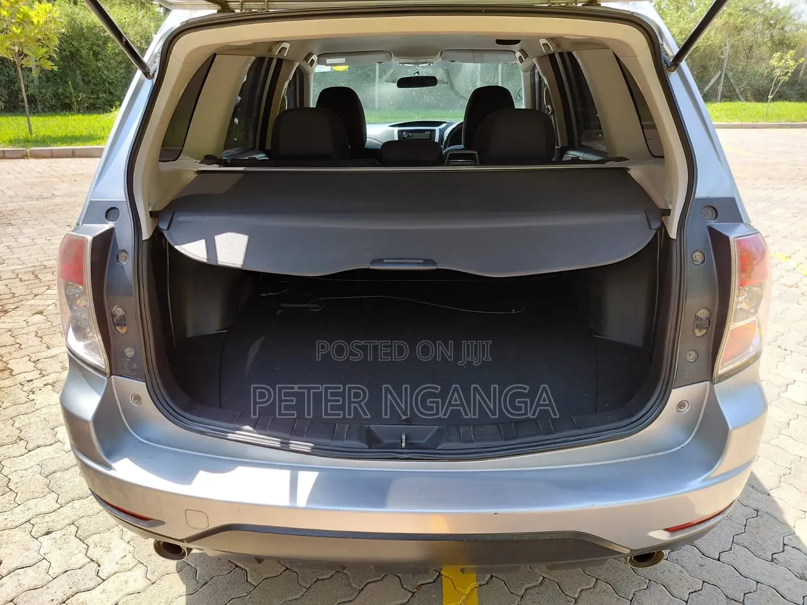 Subaru Forester 2011 Gray