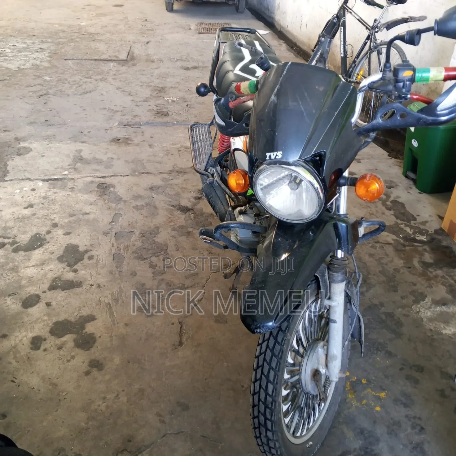 Bajaj Boxer 150 UG 2023 Gray