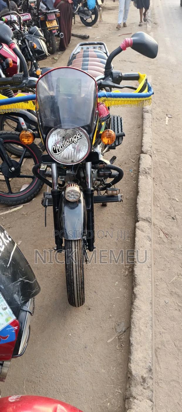 Bajaj Boxer 150 UG 2023 Gray - thumbnail 4