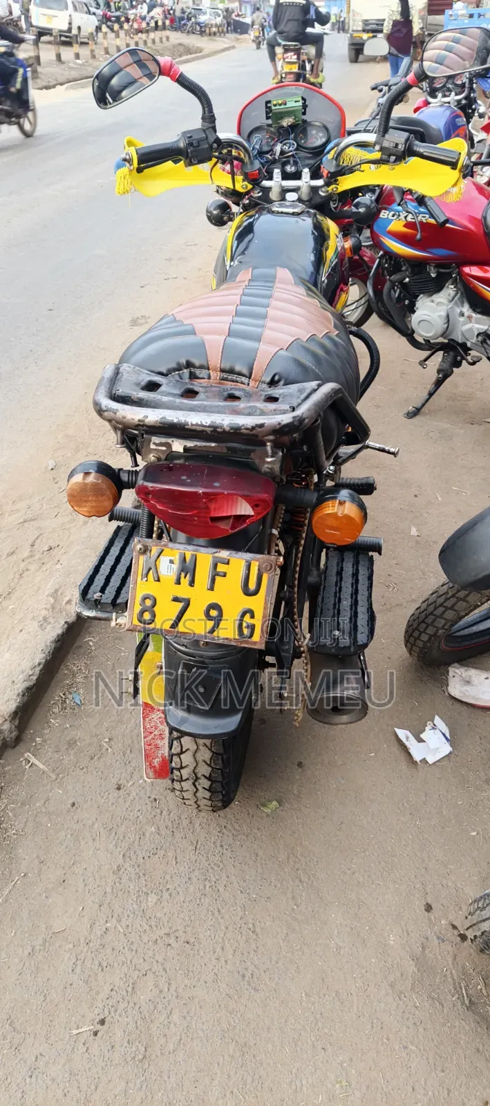 Bajaj Boxer 150 UG 2023 Gray