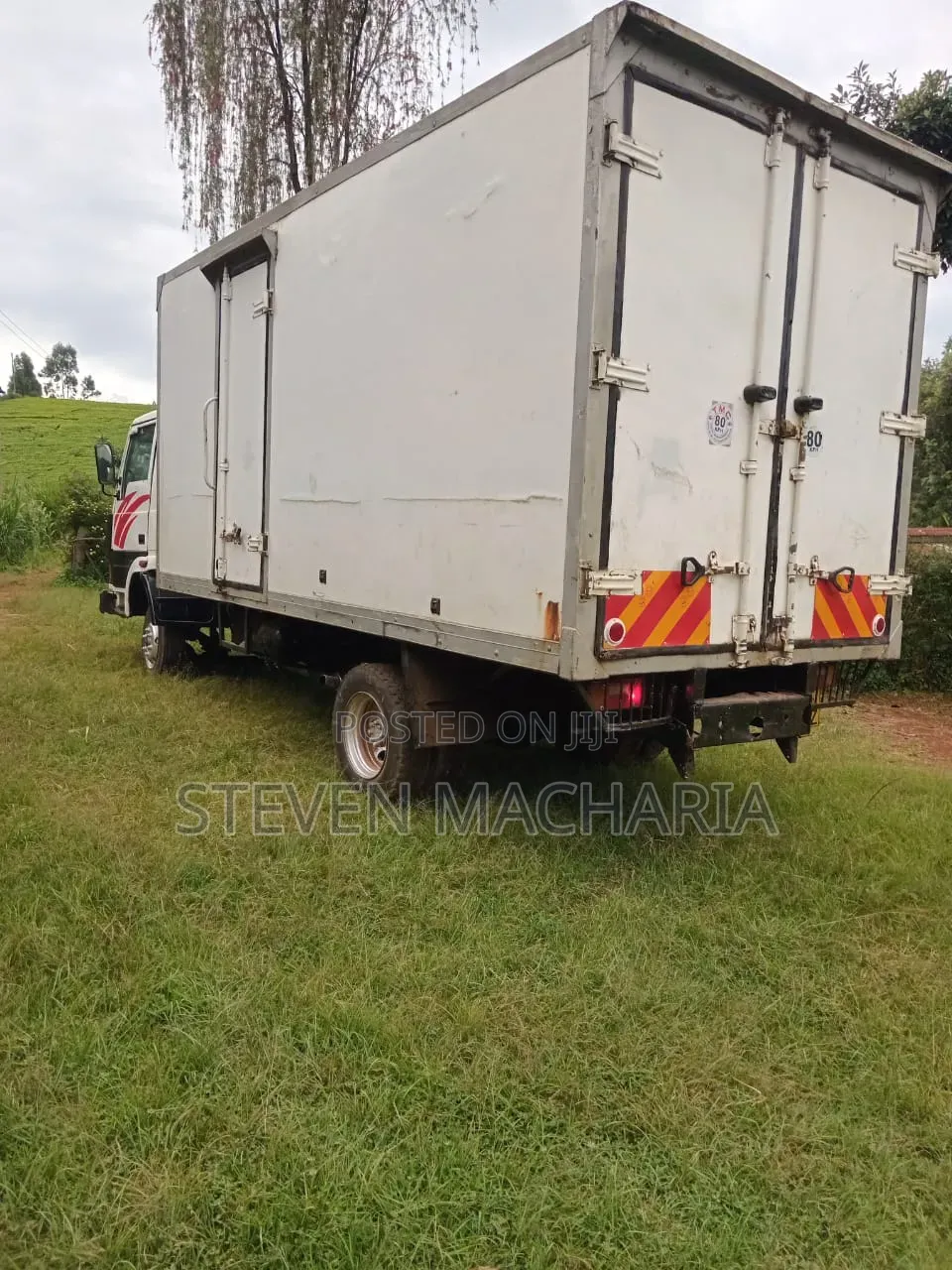 Tata 4tonner.