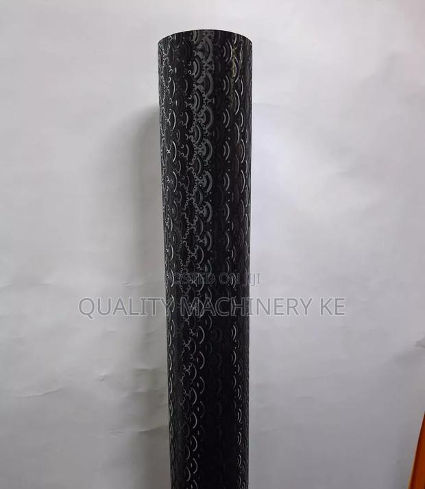 Easy to Maintain Vinyl Car Wrap Per Meter - thumbnail 2