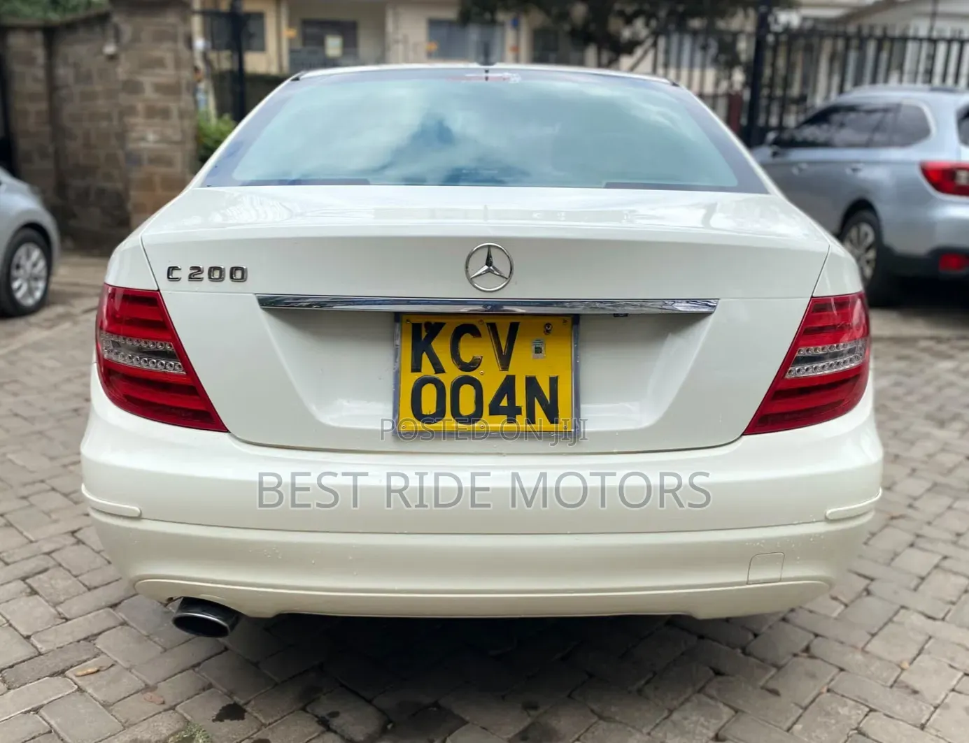 Mercedes-Benz C200 2012 White