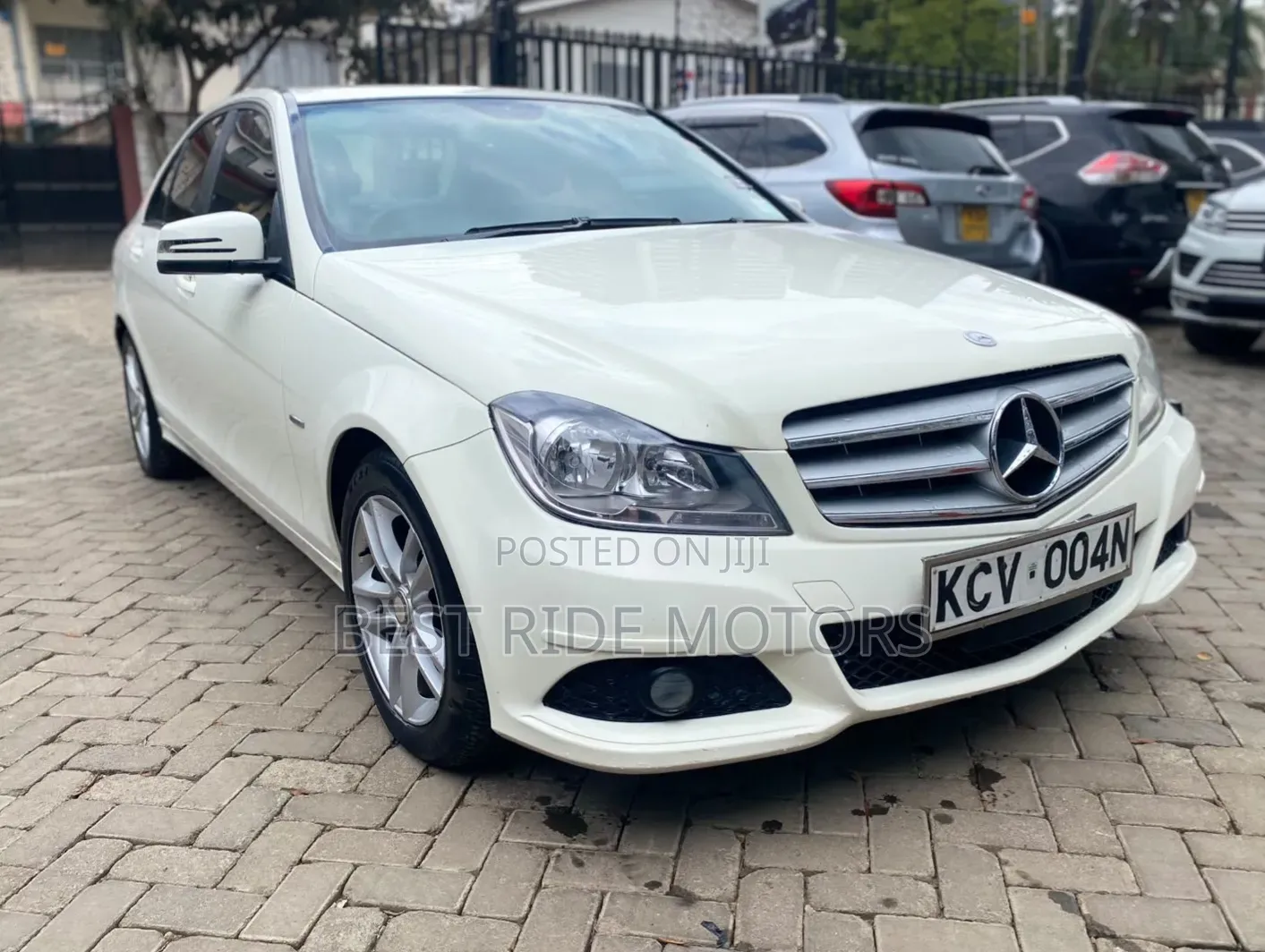 Mercedes-Benz C200 2012 White