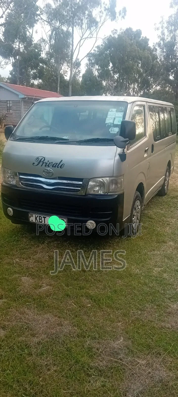 Toyota HiAce 2006 Grey