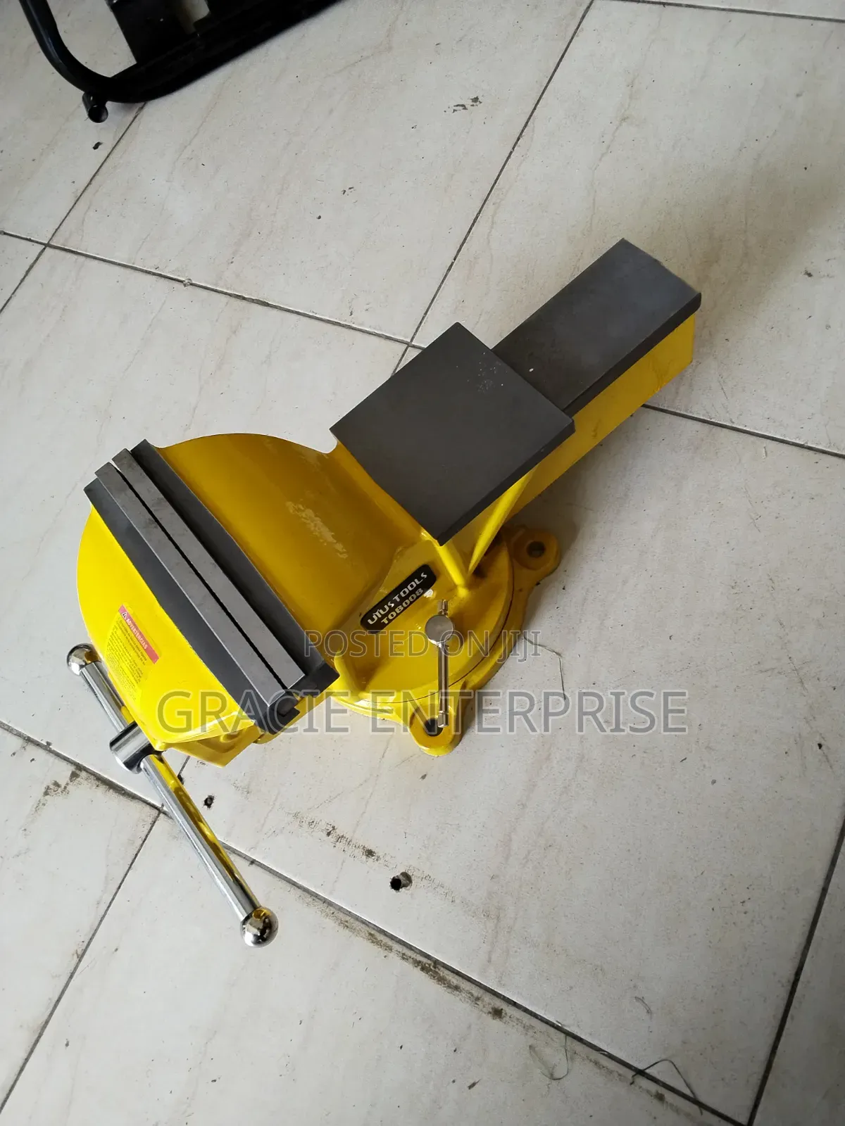 8" Uyustool Bench Vice